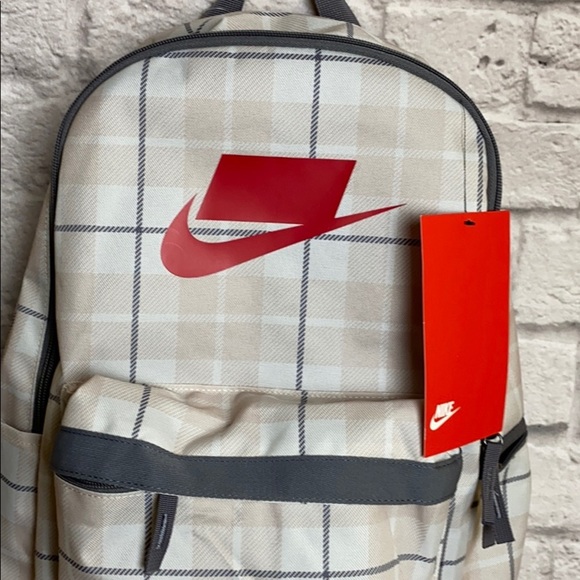Nike Heritage2.0 Sports Backpack Unisex New NWT - Picture 3 of 6